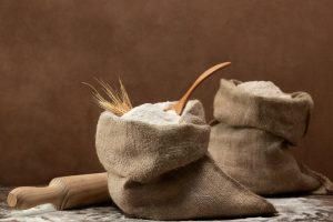 Read more about the article De la ferme à la farine : plongez dans le processus de production de farine artisanale
